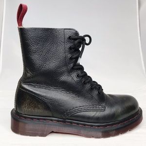 Dr. Martens | Pascal Classic Lace Up Boots Sz. 7